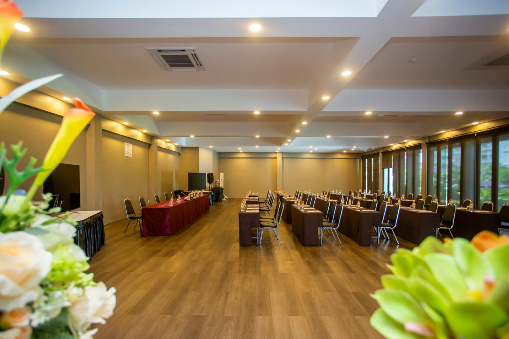 Hotel Sabai Sabana Pattaya Esterno foto