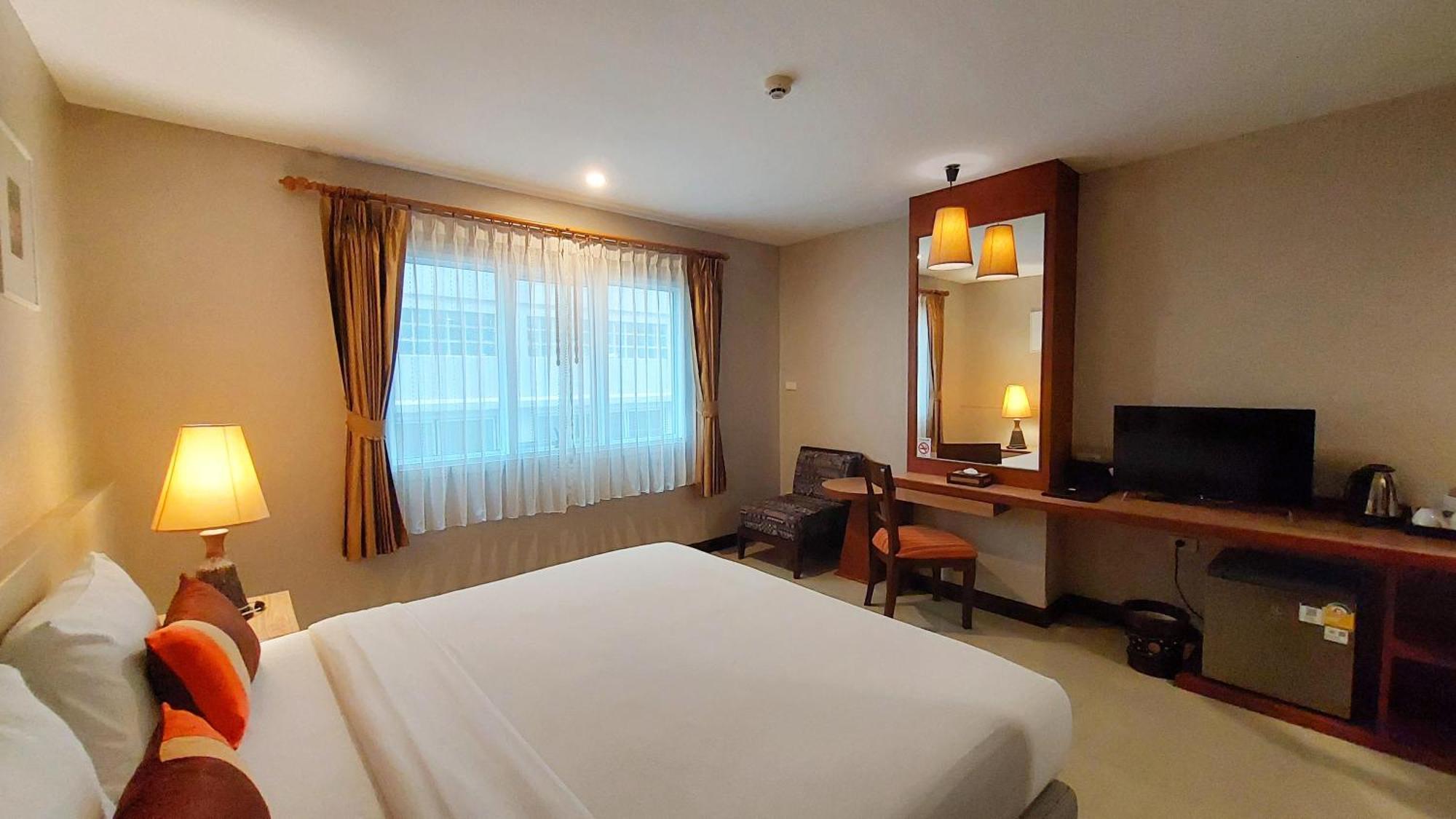 Hotel Sabai Sabana Pattaya Esterno foto